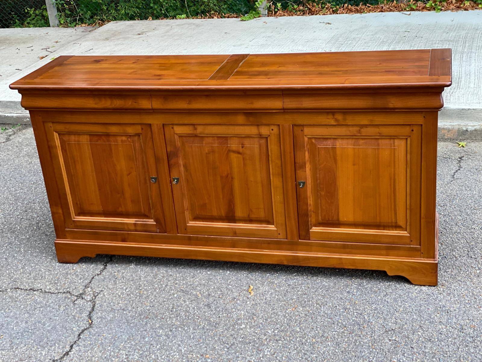 Buffet enfilade merisier massif 3 portes 3 tiroirs Louis Philippe
