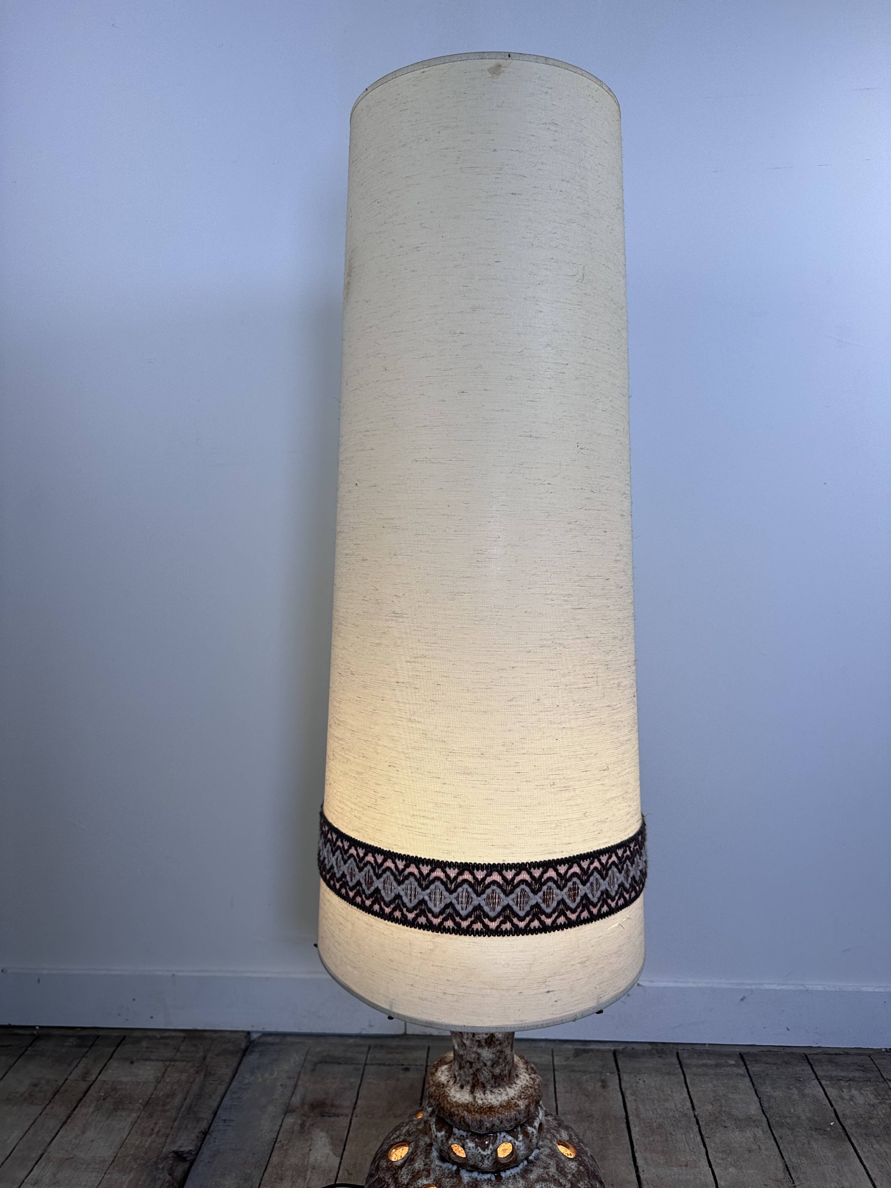 Vintage 70's German glazed ceramic lamp