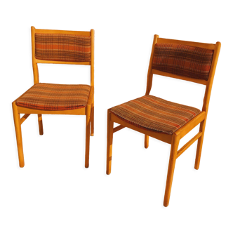 Pair of vintage chairs