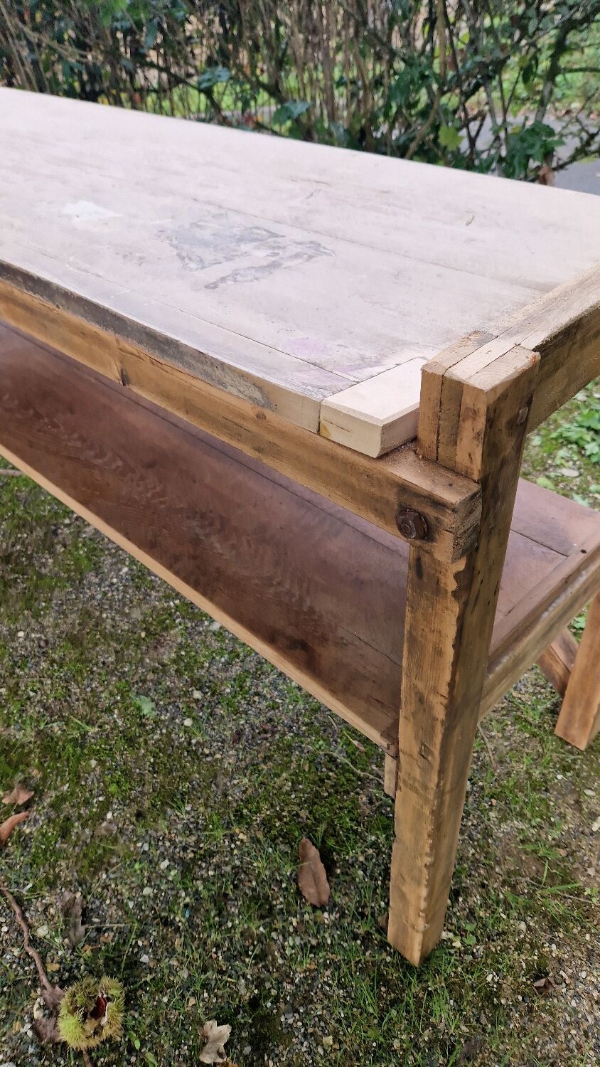 Raw wood console