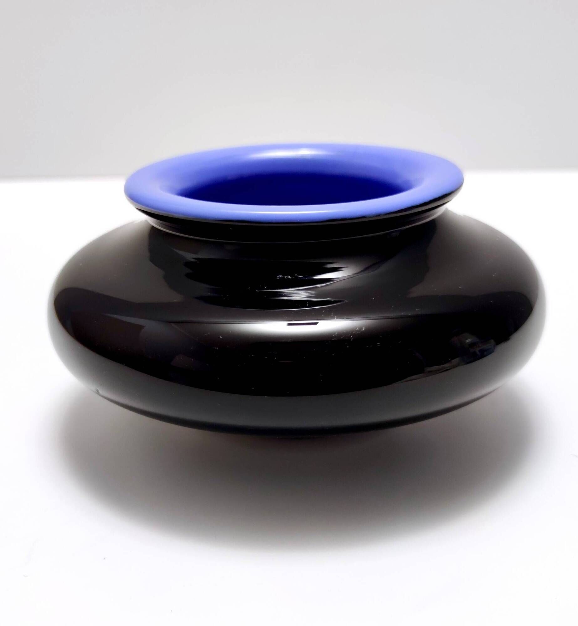 Postmodern Iridescent Black and Cornflower Blue Cased Glass Vase, Italy