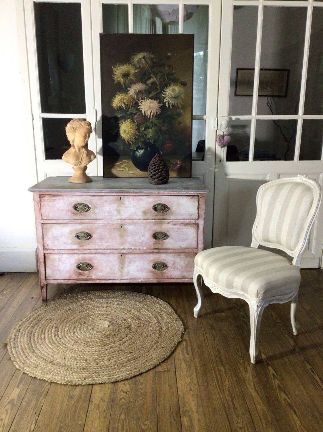 Early 20th century chest of drawers with old-fashioned patina