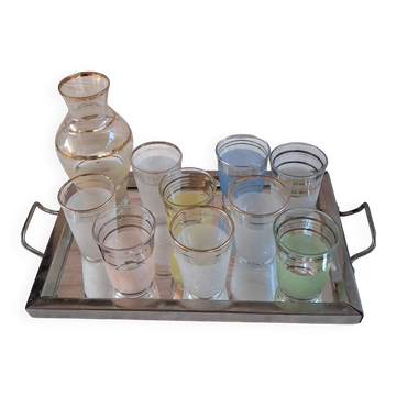 Service à liqueur vintage années 50/60 — Carafe, 9 verres pastel & pla