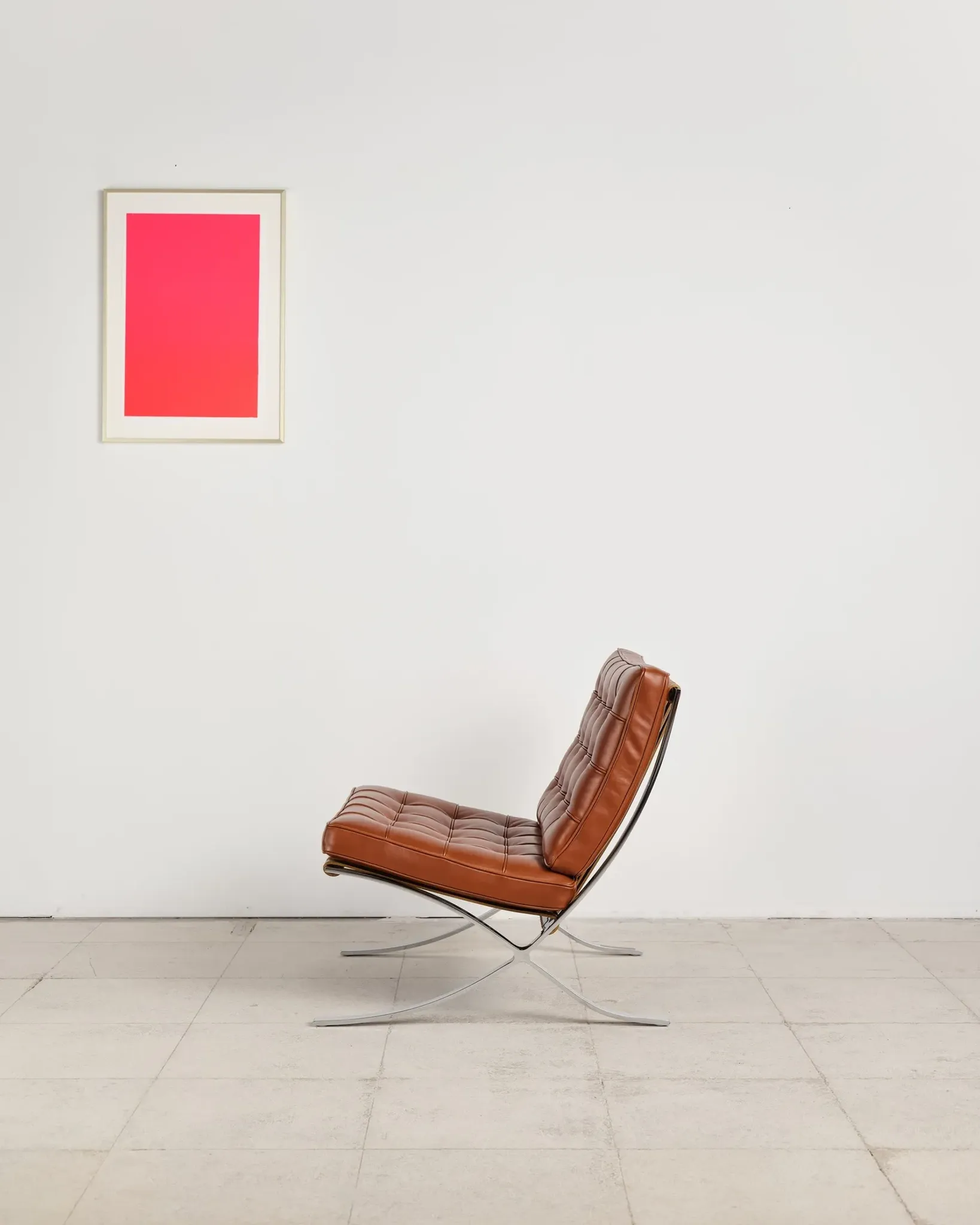 Barcelona chair in leather by Mies van der Rohe, Knoll International