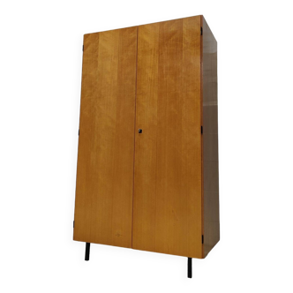 Armoire du milieu du siècle