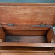 Victorian Library Step Stool in Mahogany, England – 2nd half of the 19th century