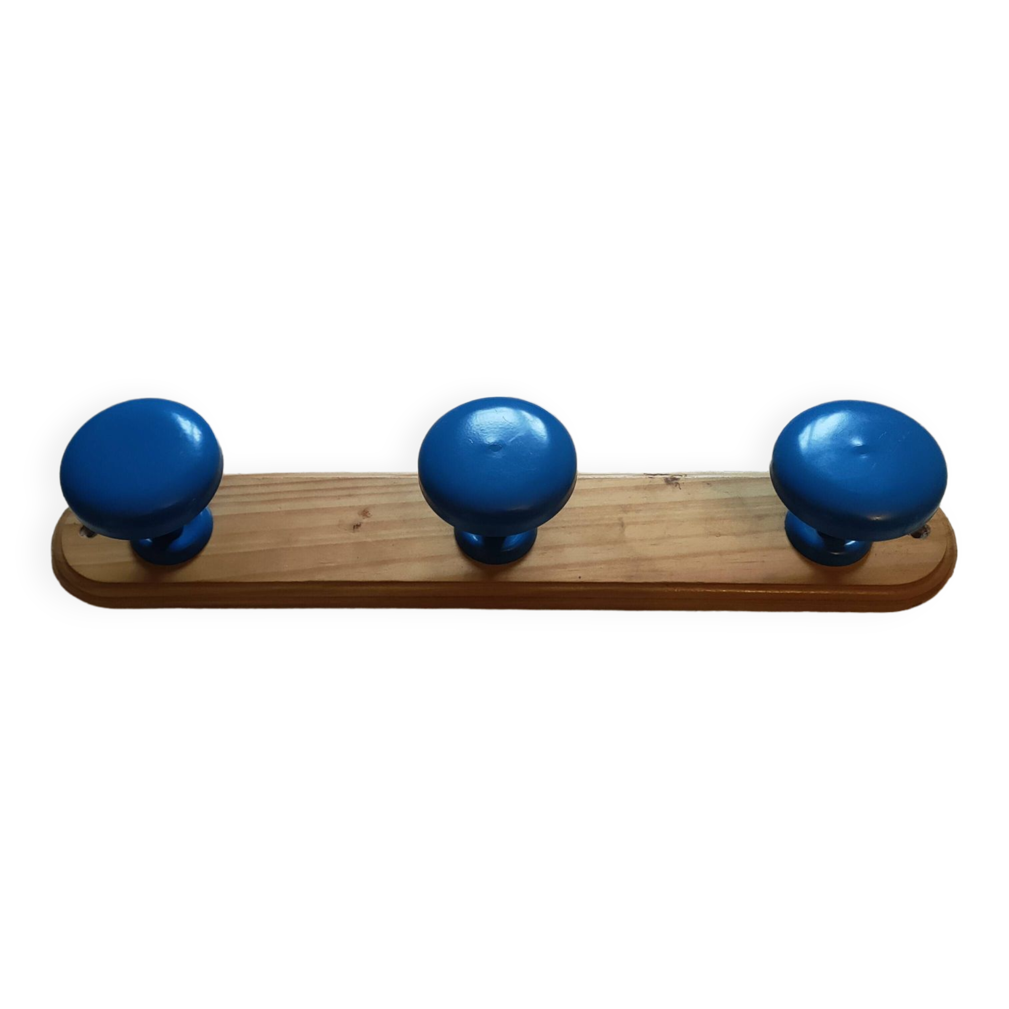 coat rack with 3 hooks