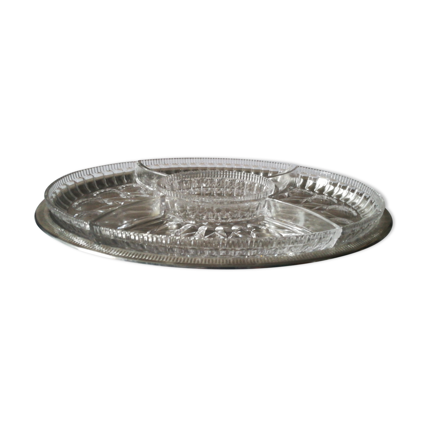 Large dish to hors d'oeuvres