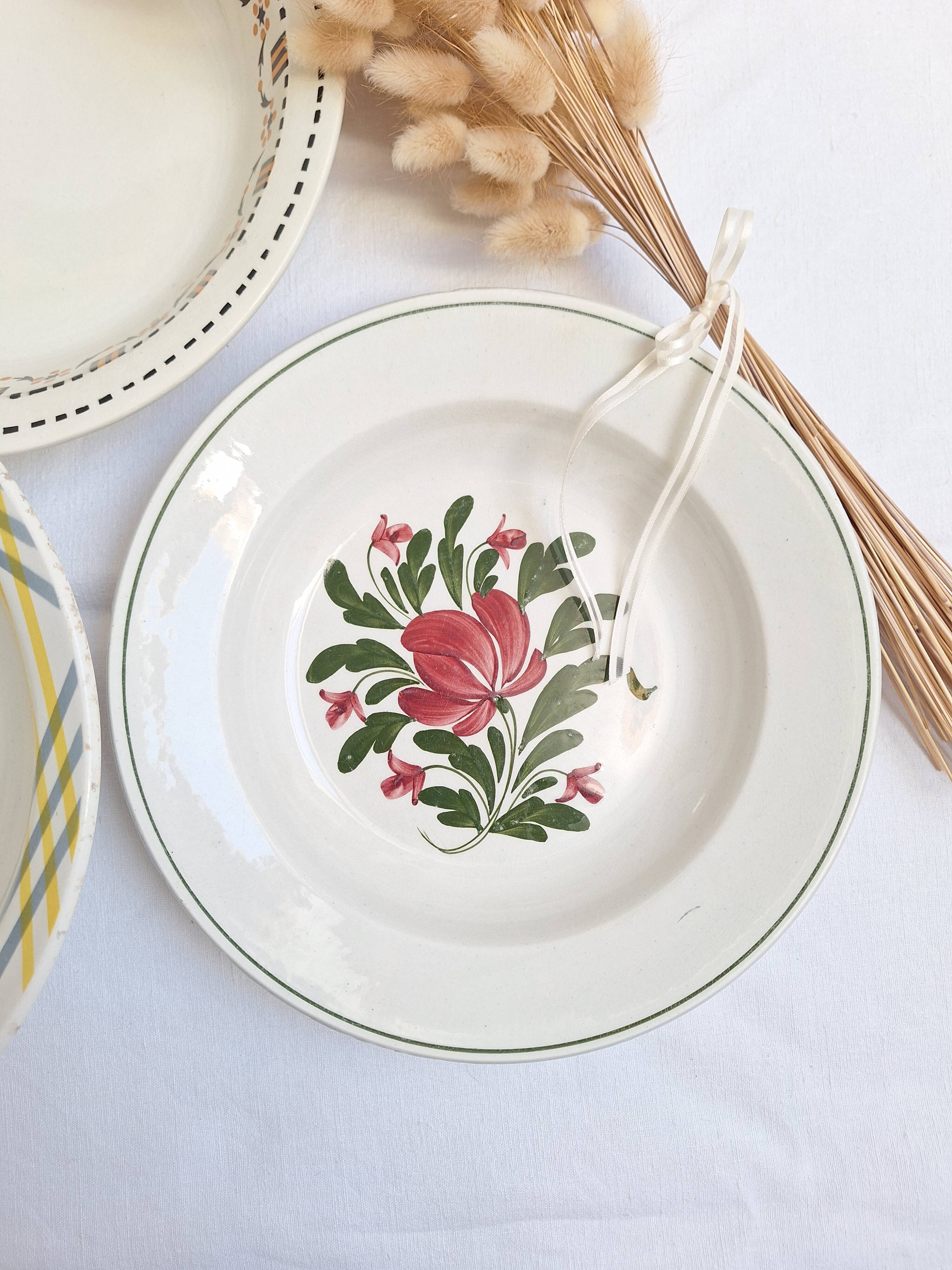 Shallow dish Gien, Moulin des Loups, K&G Luneville