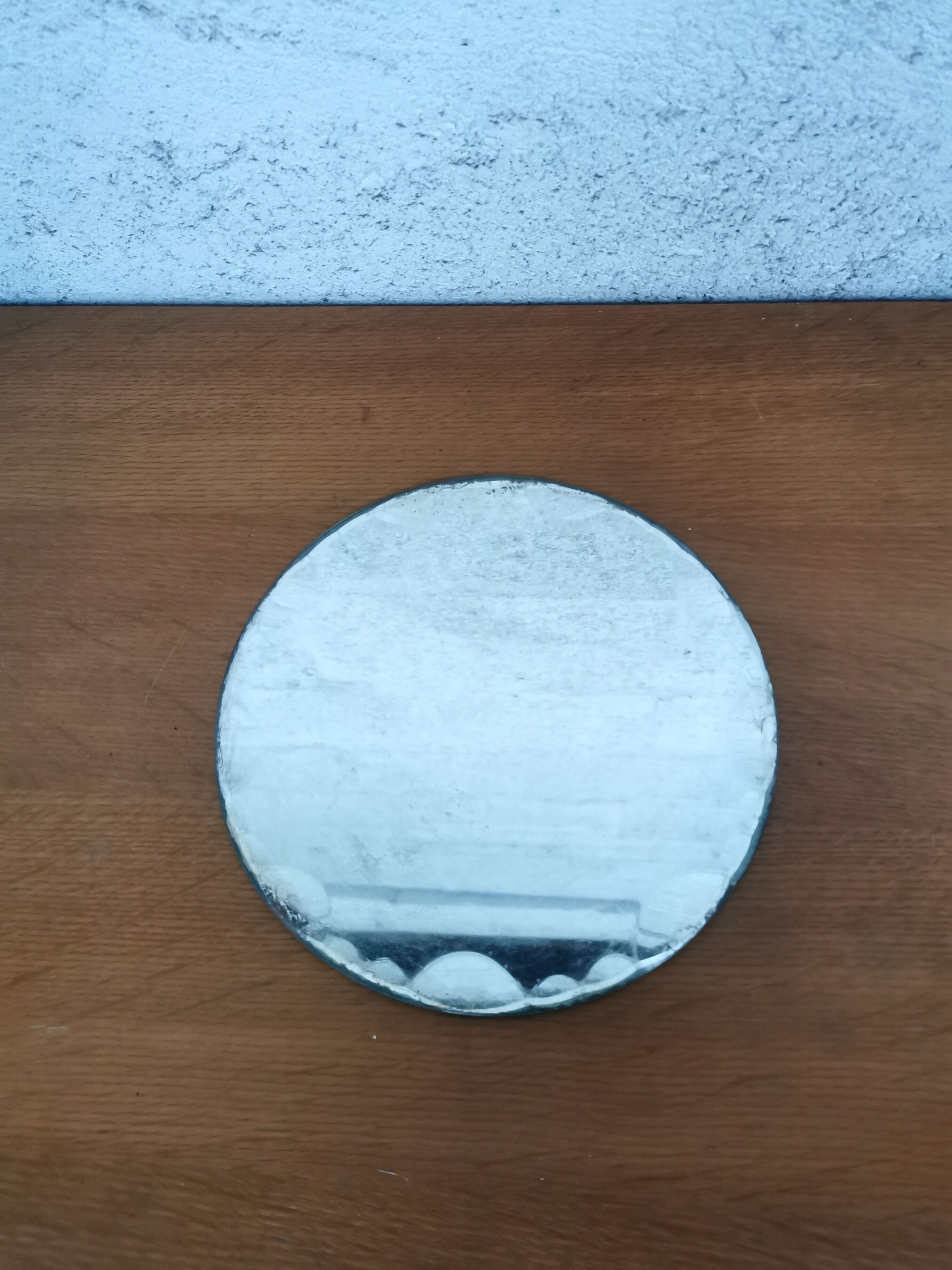 Round beveled mirror to install