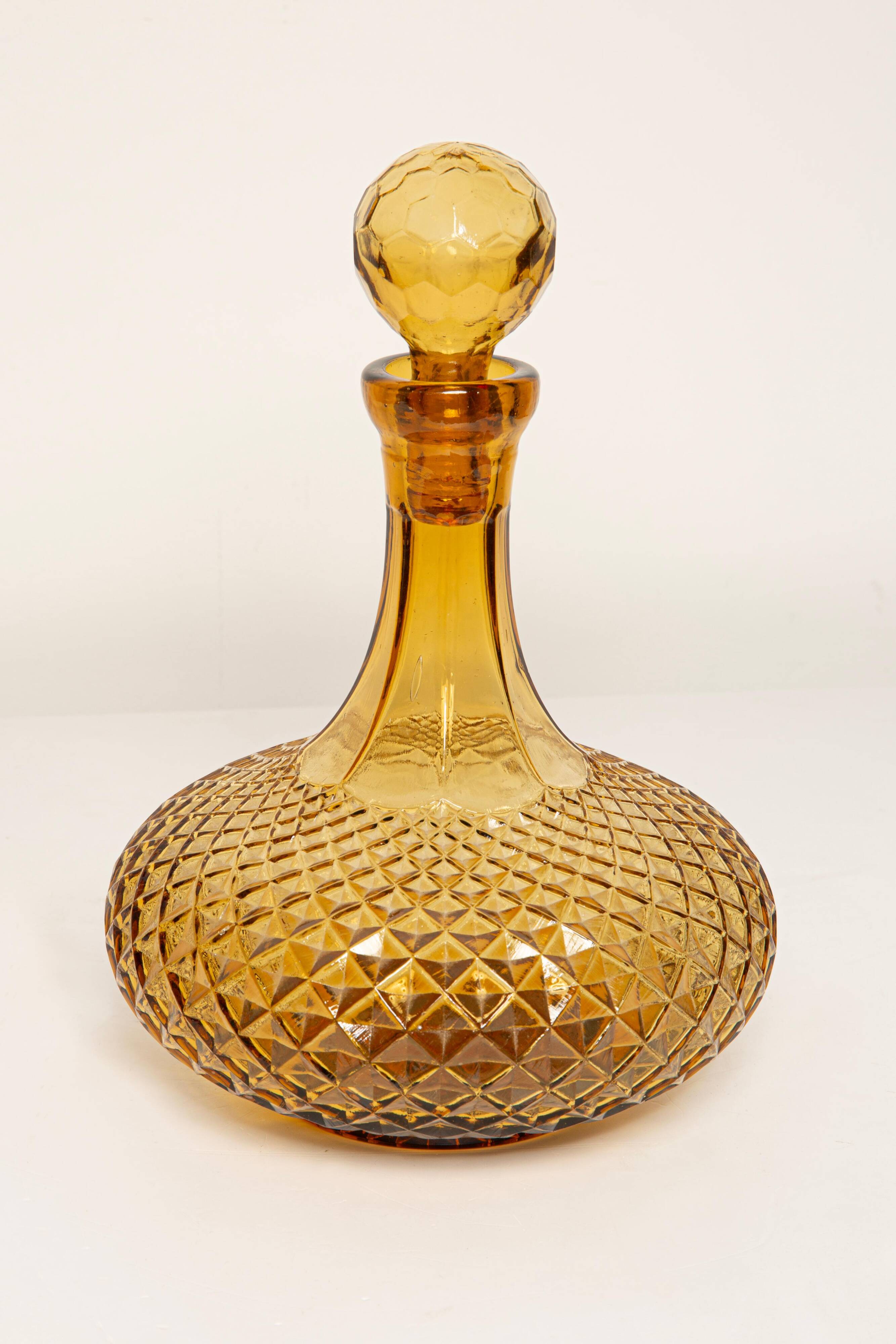 Mid-century yellow glass bottle with stopper, Italy, 1960s