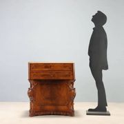 Antique Louis-Philippe hairdresser in walnut and cherry, 19th century.