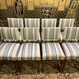 Suite de 8 chaises style Renaissance chêne