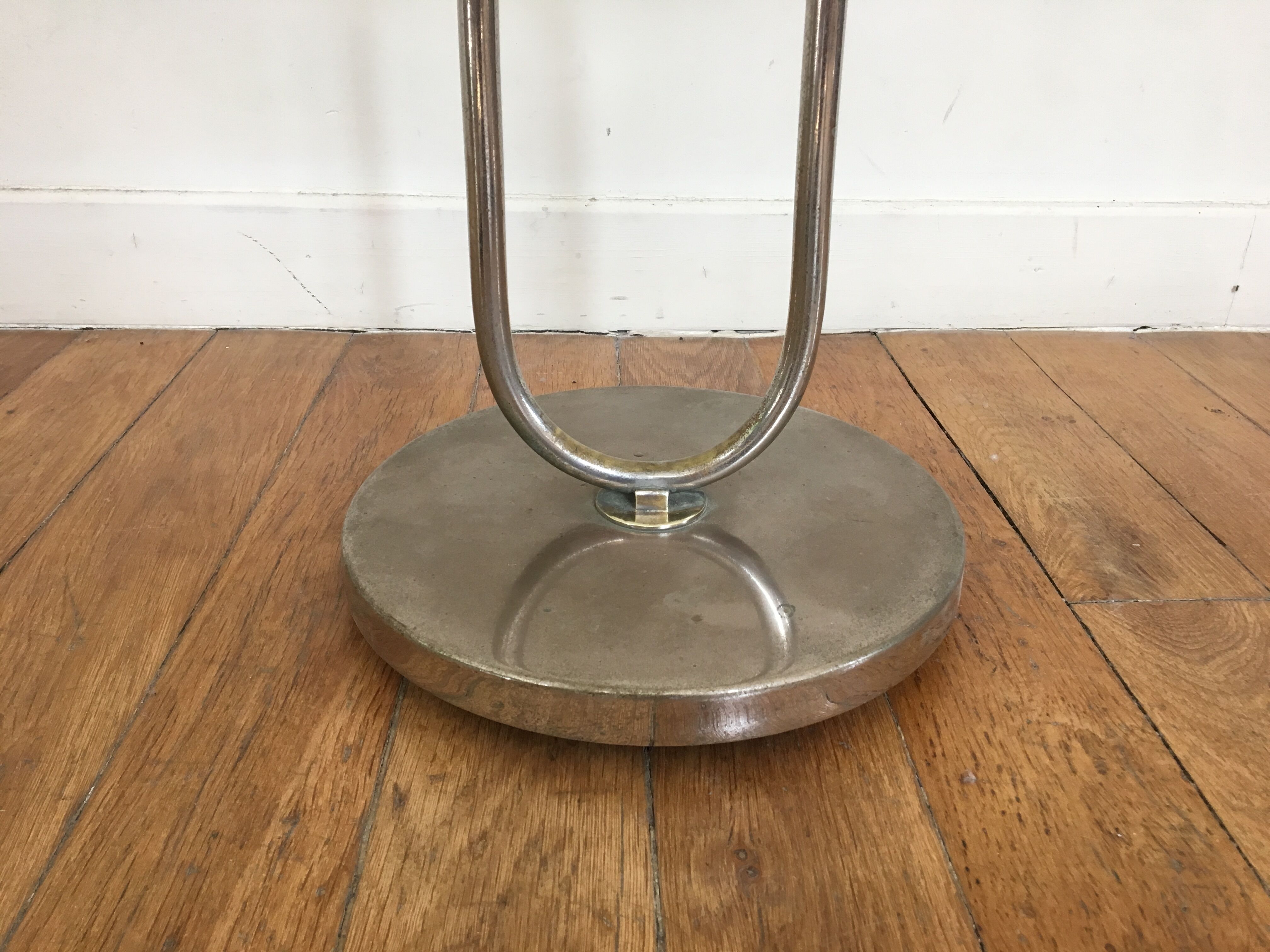 End table modernist handle