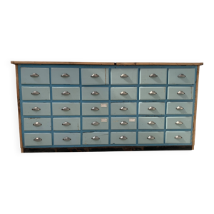 Meuble de rangement a