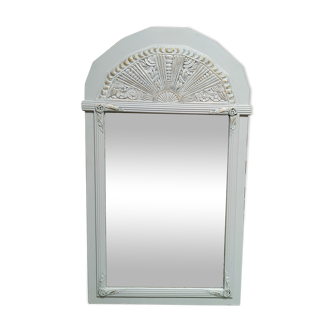 White and gold patinated sculpted mirror