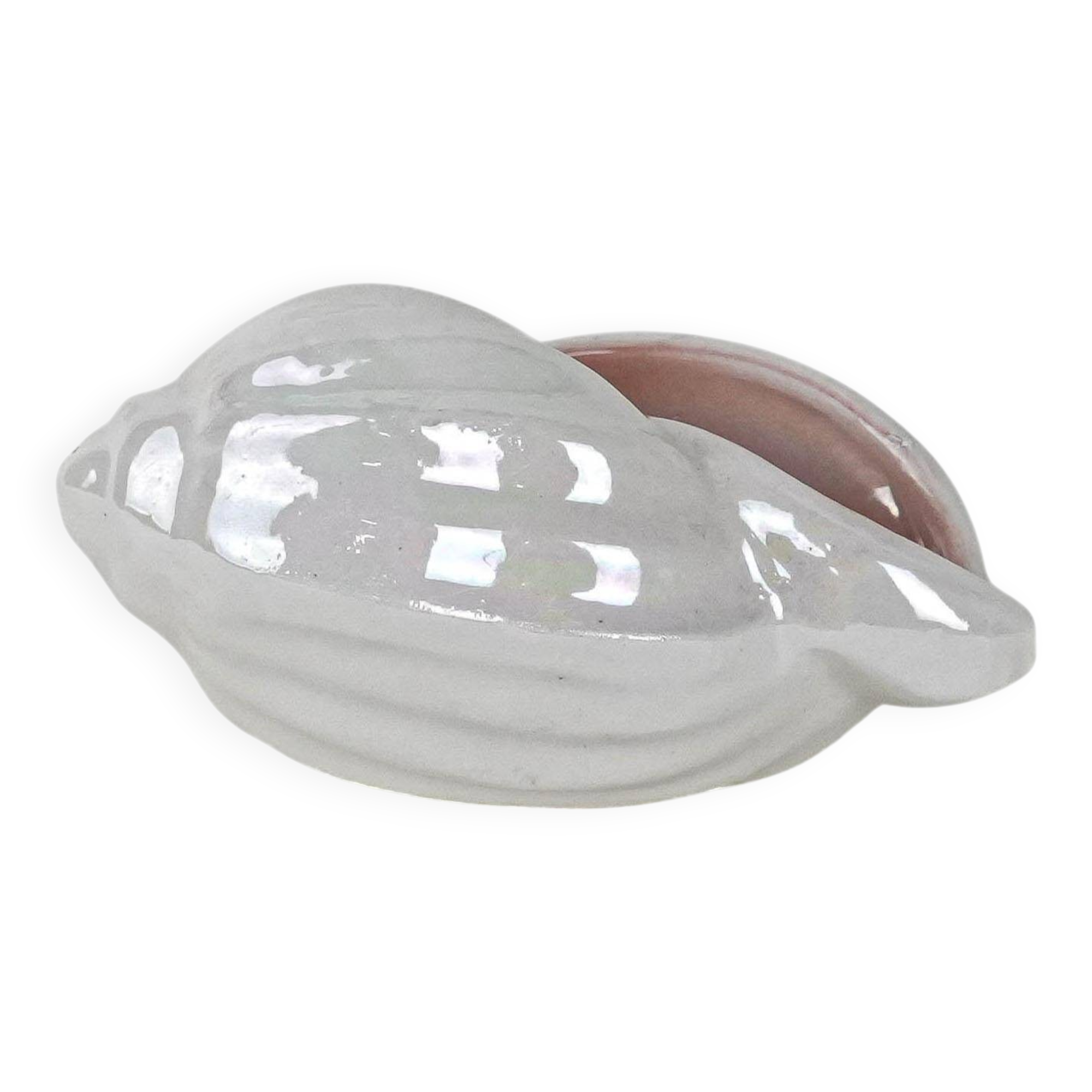 Porcelain seashell, Italian design, 1970s, production: Italy