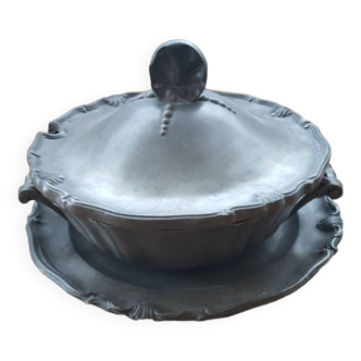 Decorative pewter soup tureen