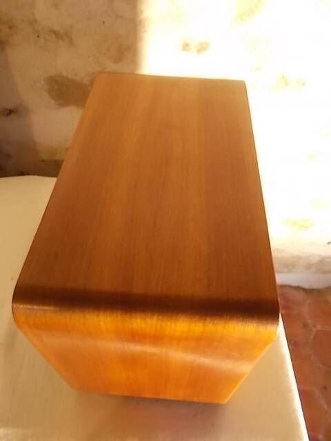 Vintage TSF radio, art deco radio