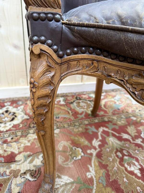 Fauteuil de bureau style Louis XV style "Couillard"