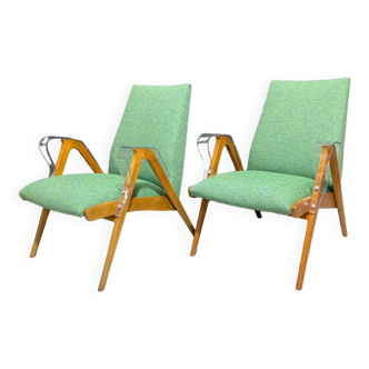Paire de fauteuils par Tatra Nabytok