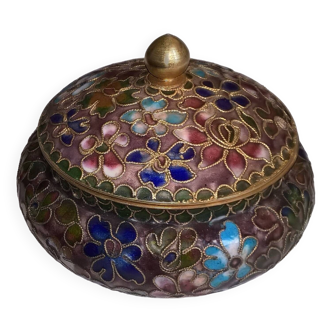 Old cloisonné enamel box with floral decoration.