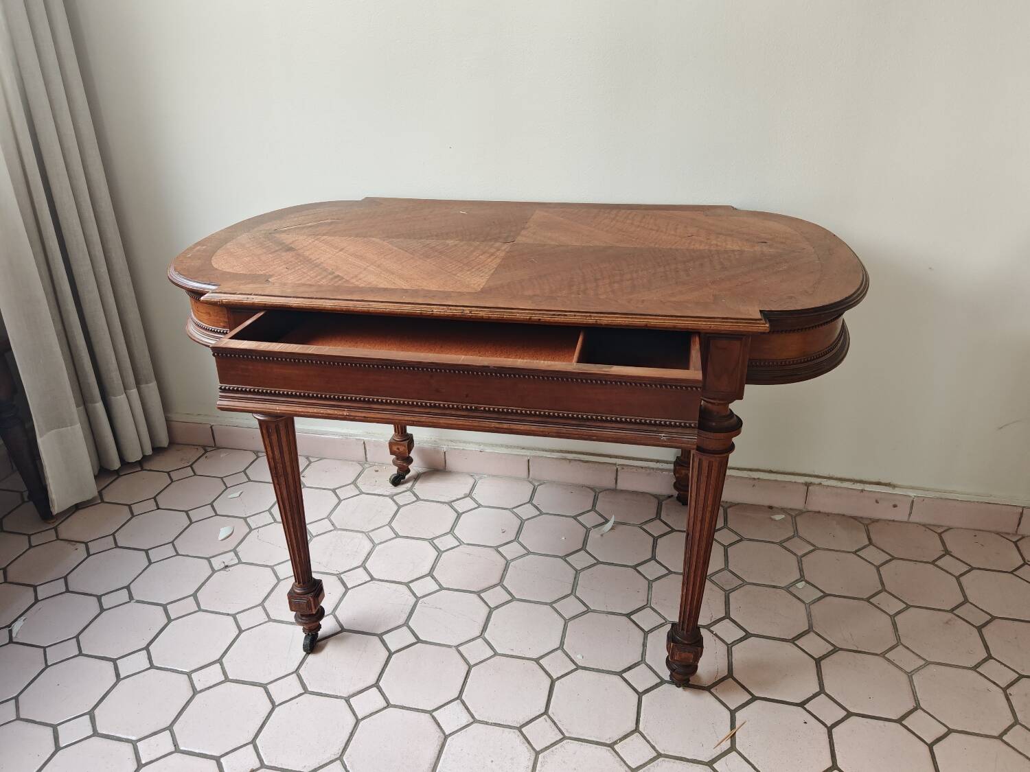 Louis 16 desk, 1900