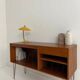 meuble hifi vintage, vinyls ou cahiers A4