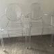 Ensemble Philippe Starck Kartell table à manger Top Top et 2 fauteuils Louis Ghost