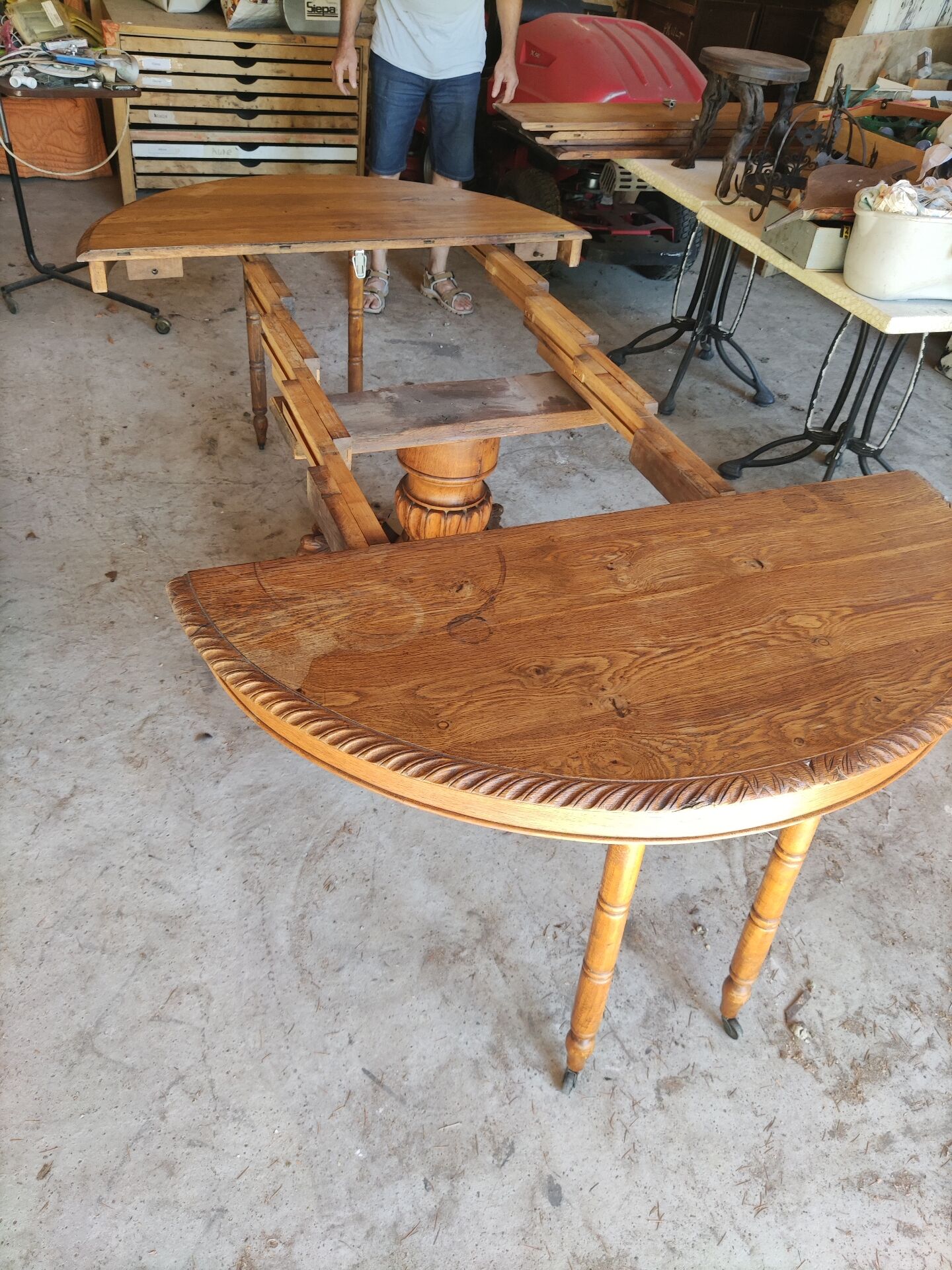 Oval oak table with carved details - known as a hunting table.