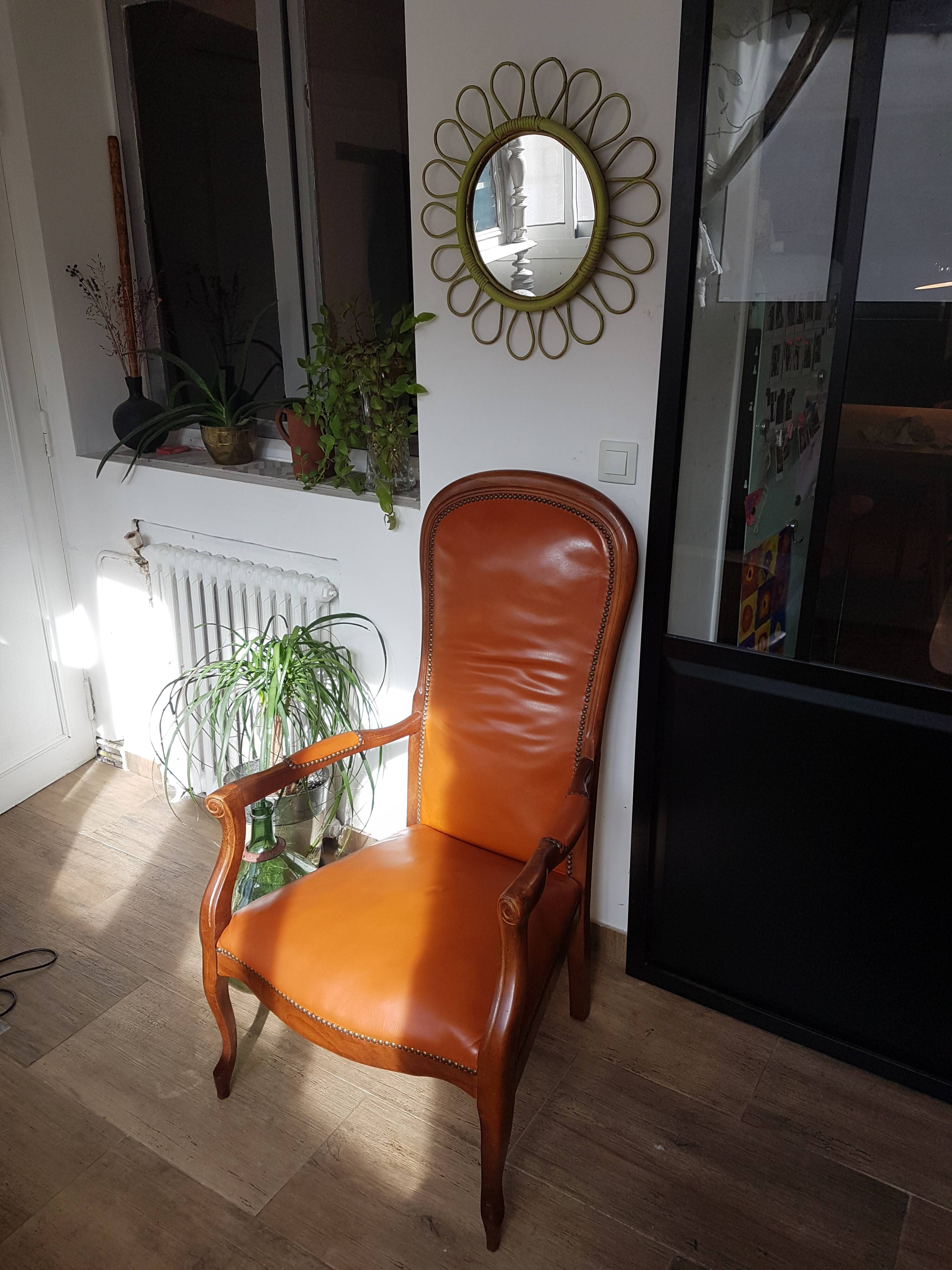 Fauteuil Voltaire en cuir