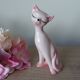 Romantic long-necked cat figurine in pink ceramic, Cat Statuette 1970