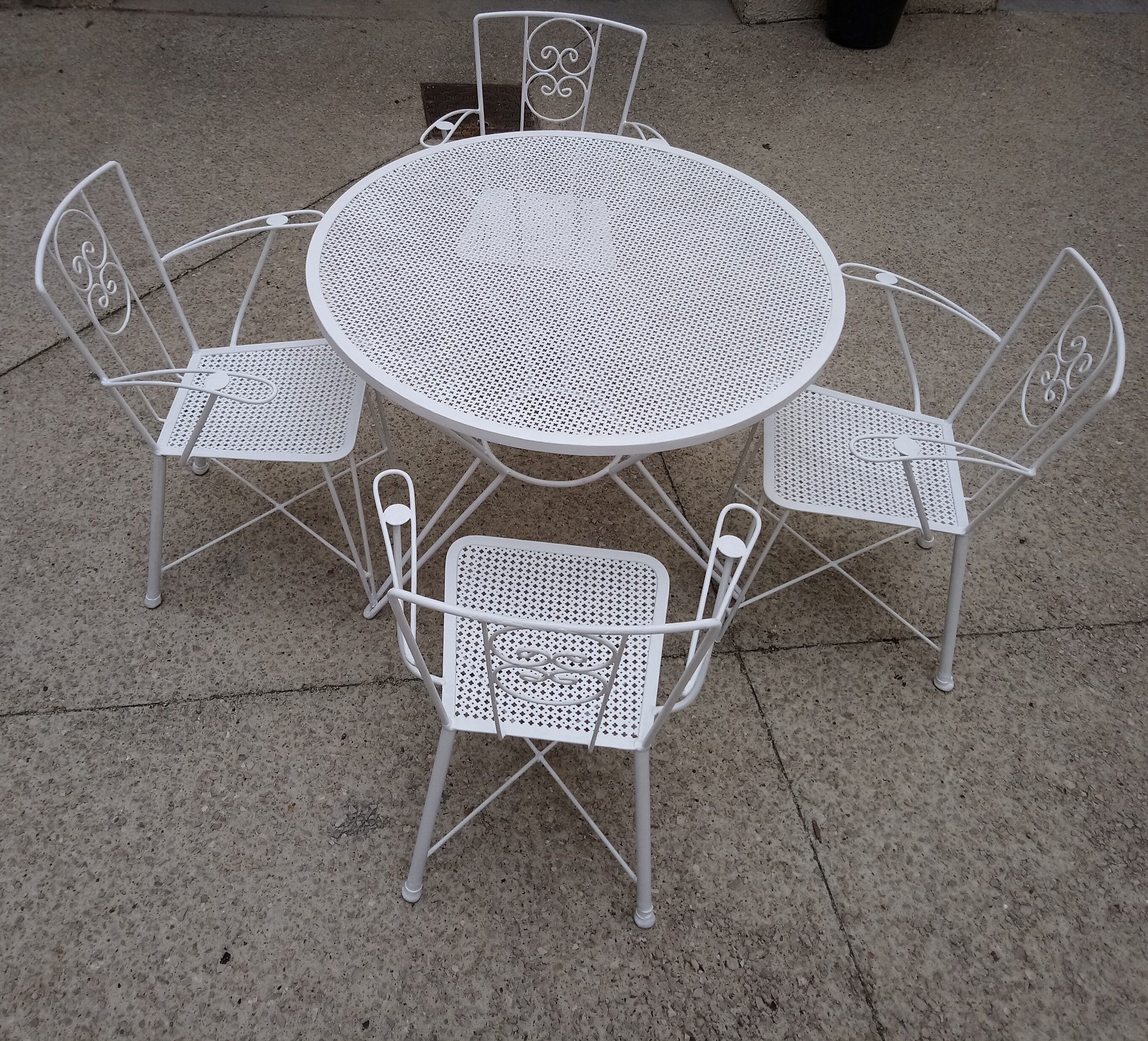 Garden set in wrought iron  60s 70s