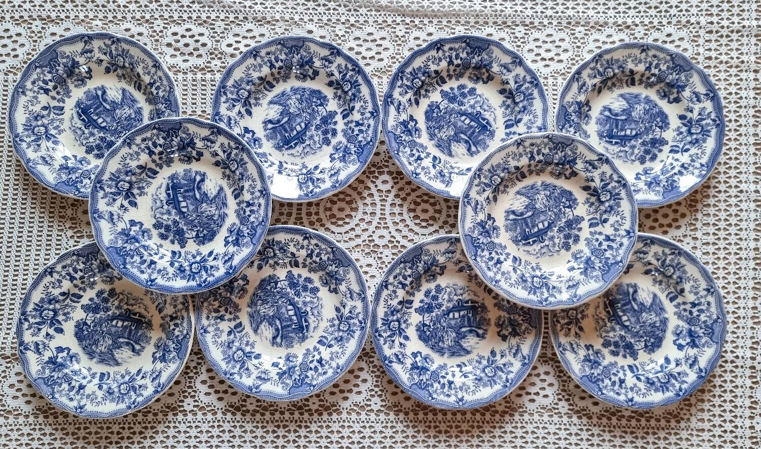 10 soup plates, iron earth, Italy