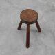 Tabouret tripode brutaliste français en chêne massif et métal, années 1850