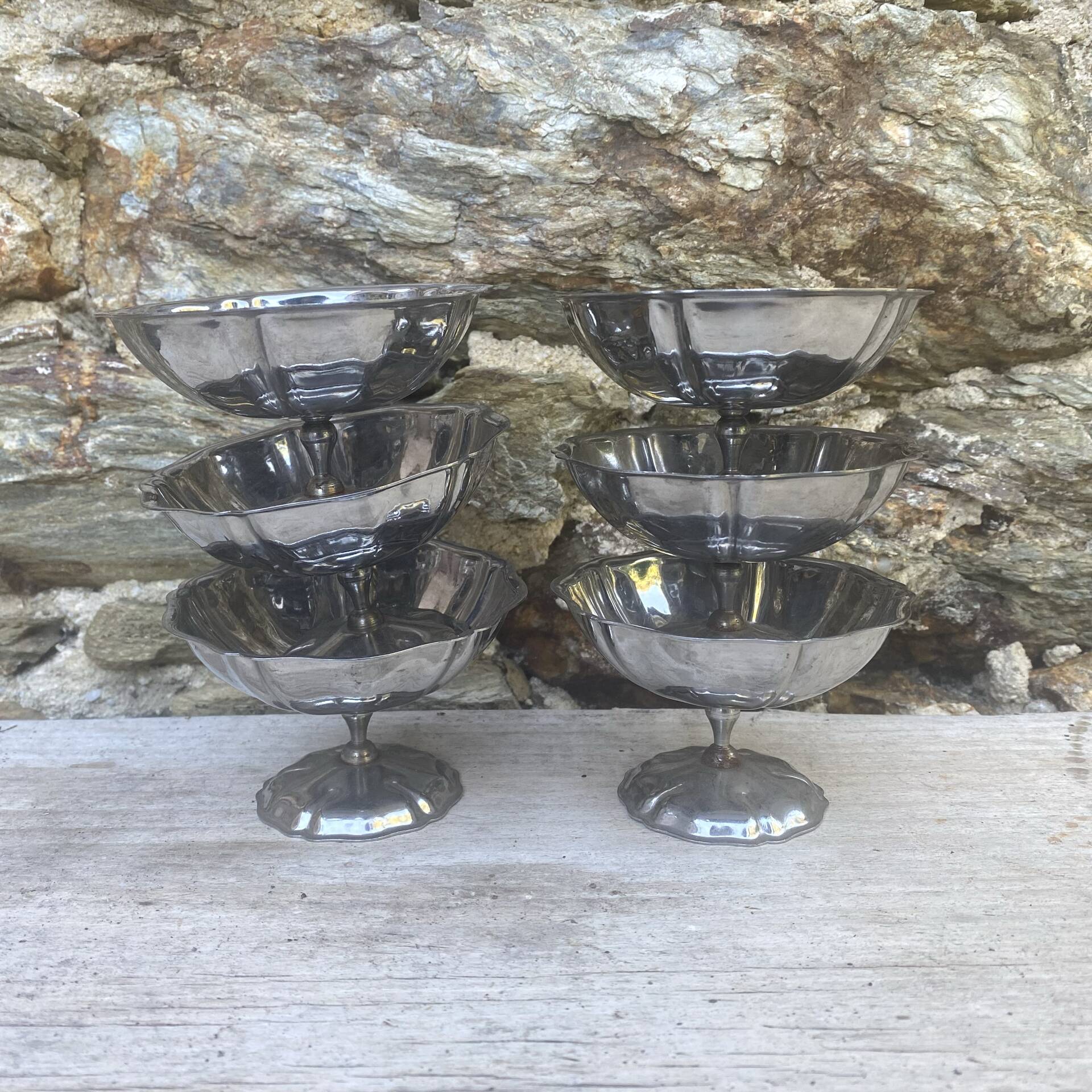 Coupes à glace vintage en inox