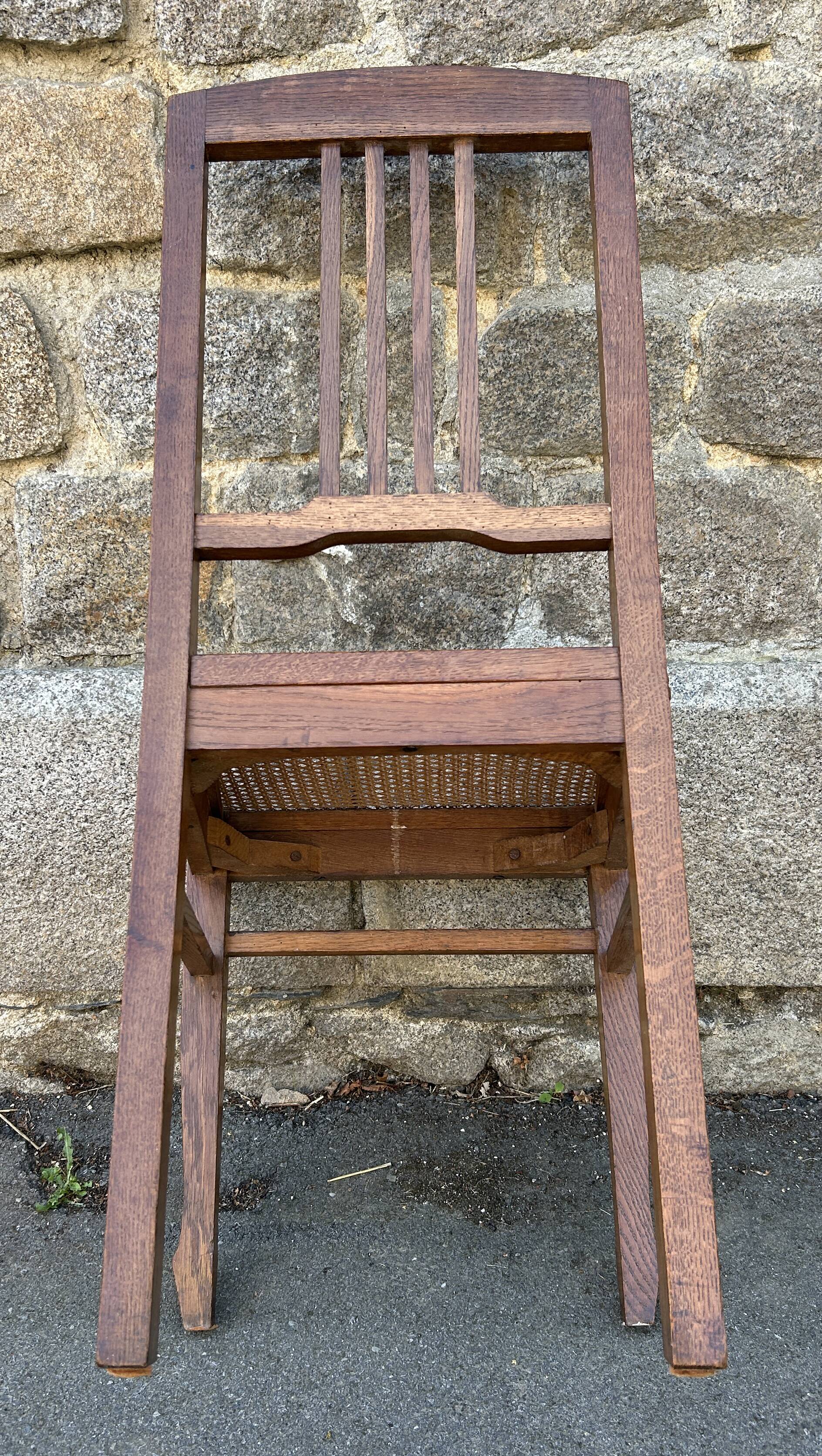 Pair of caned chairs Art Nouveau, 1900