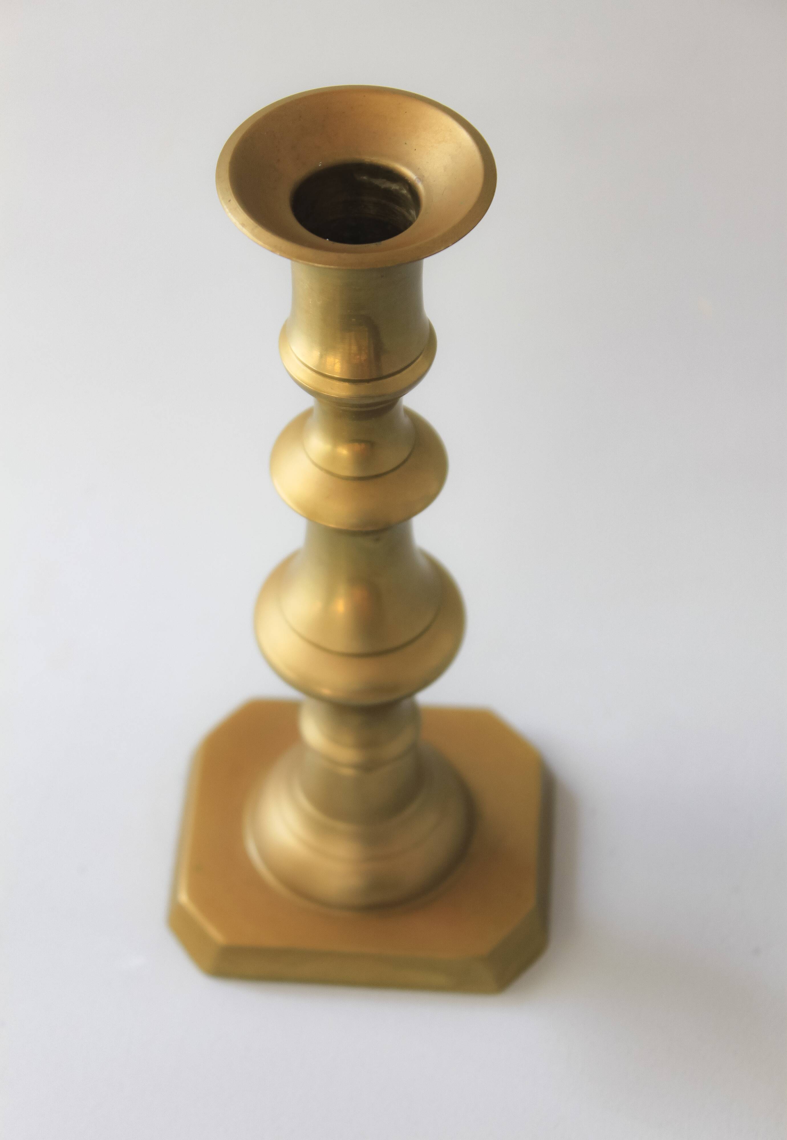 Pair of original vintage candelabros from bronce. Antiguos portavelas.