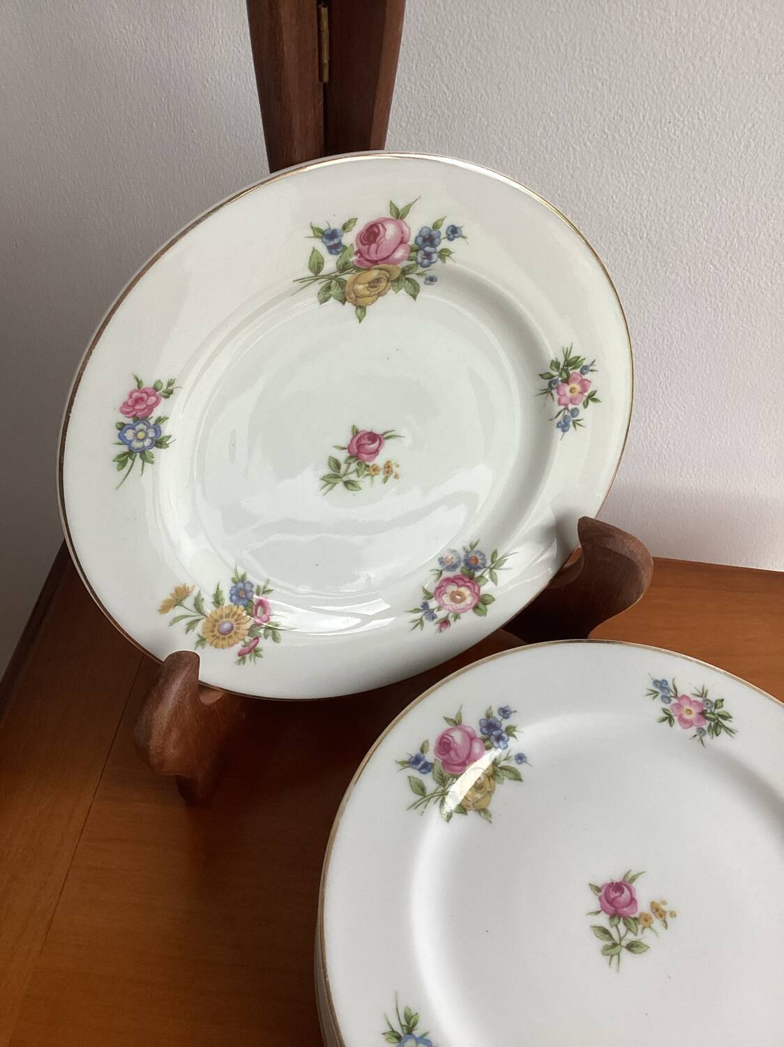 Set of 6 Charles Ahrenfeldt Limoges dessert plates
