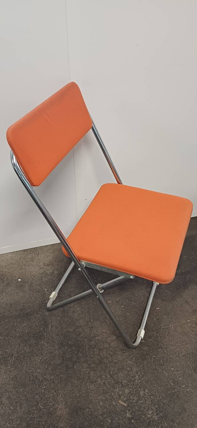 FRAMAR orange folding chair