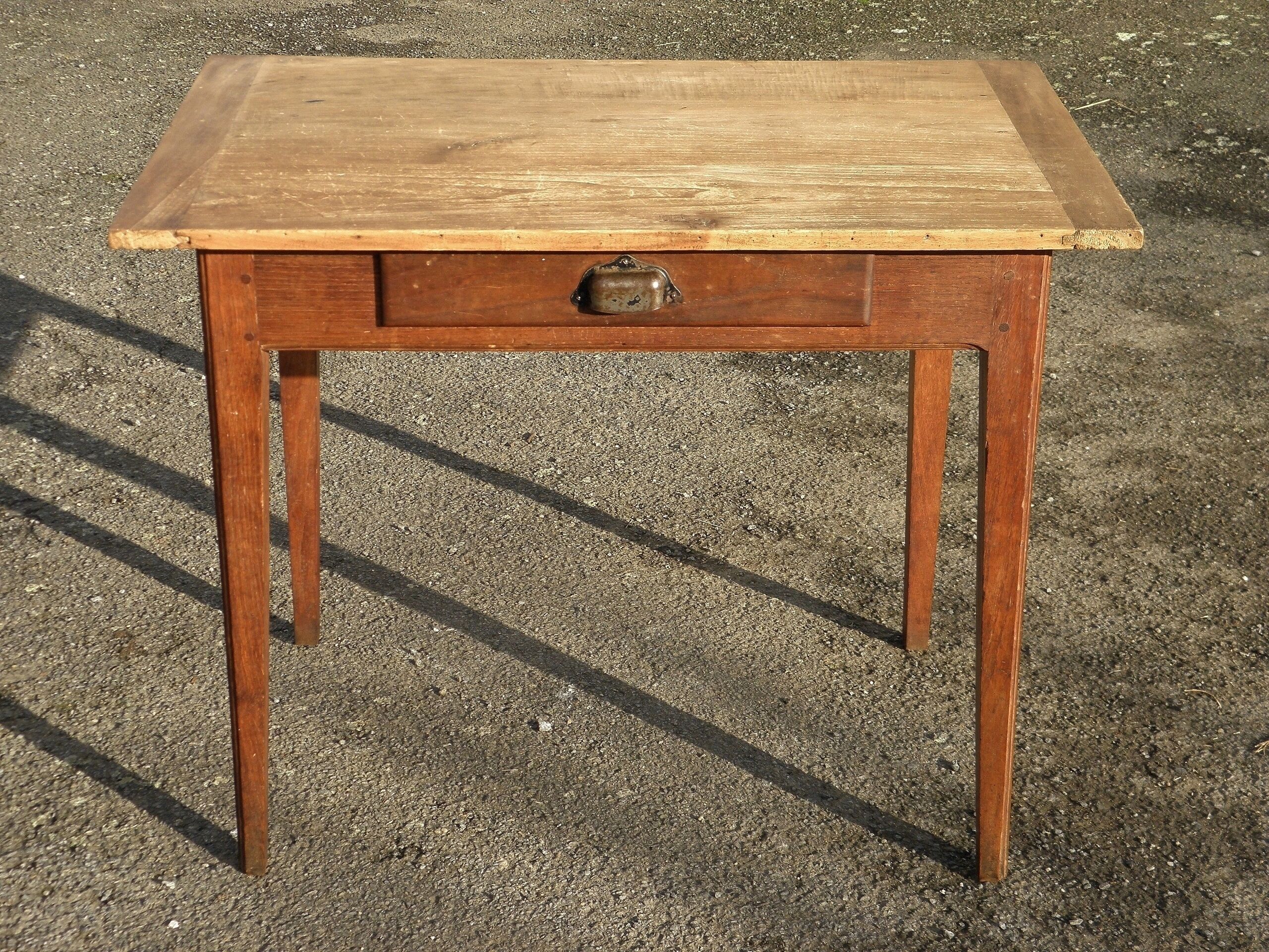 Ash drawer table 95 x 62 cm