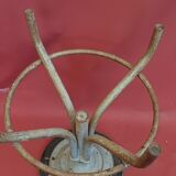 Vintage industrial stool 1940-1950, adjustable height by pusher 75 cm.