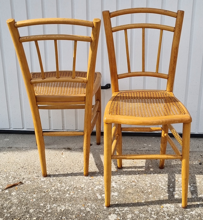 Set of 4 canned bistro chairs, early twentieth century