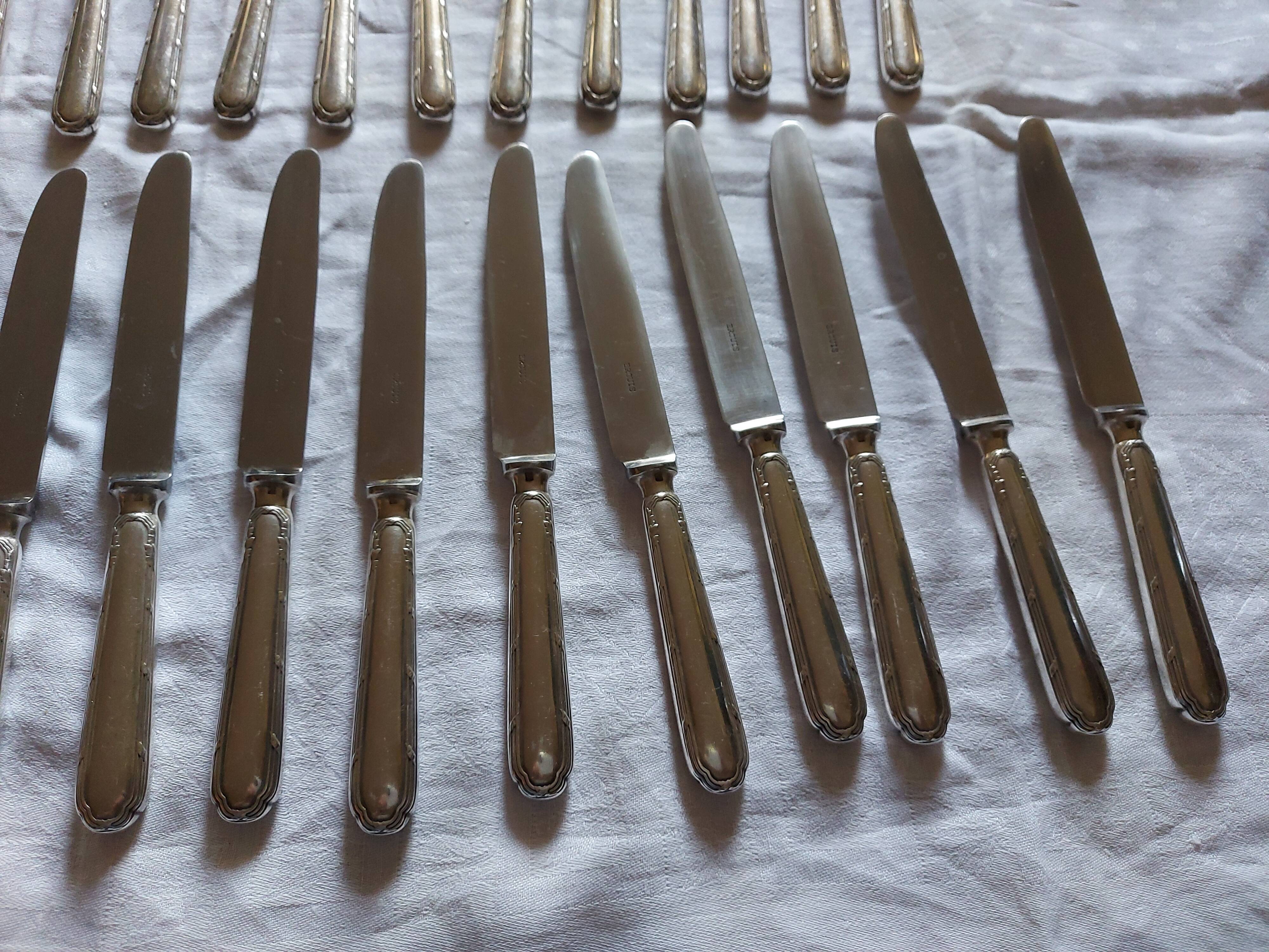 Ercuis housewife, 62 pieces in a box