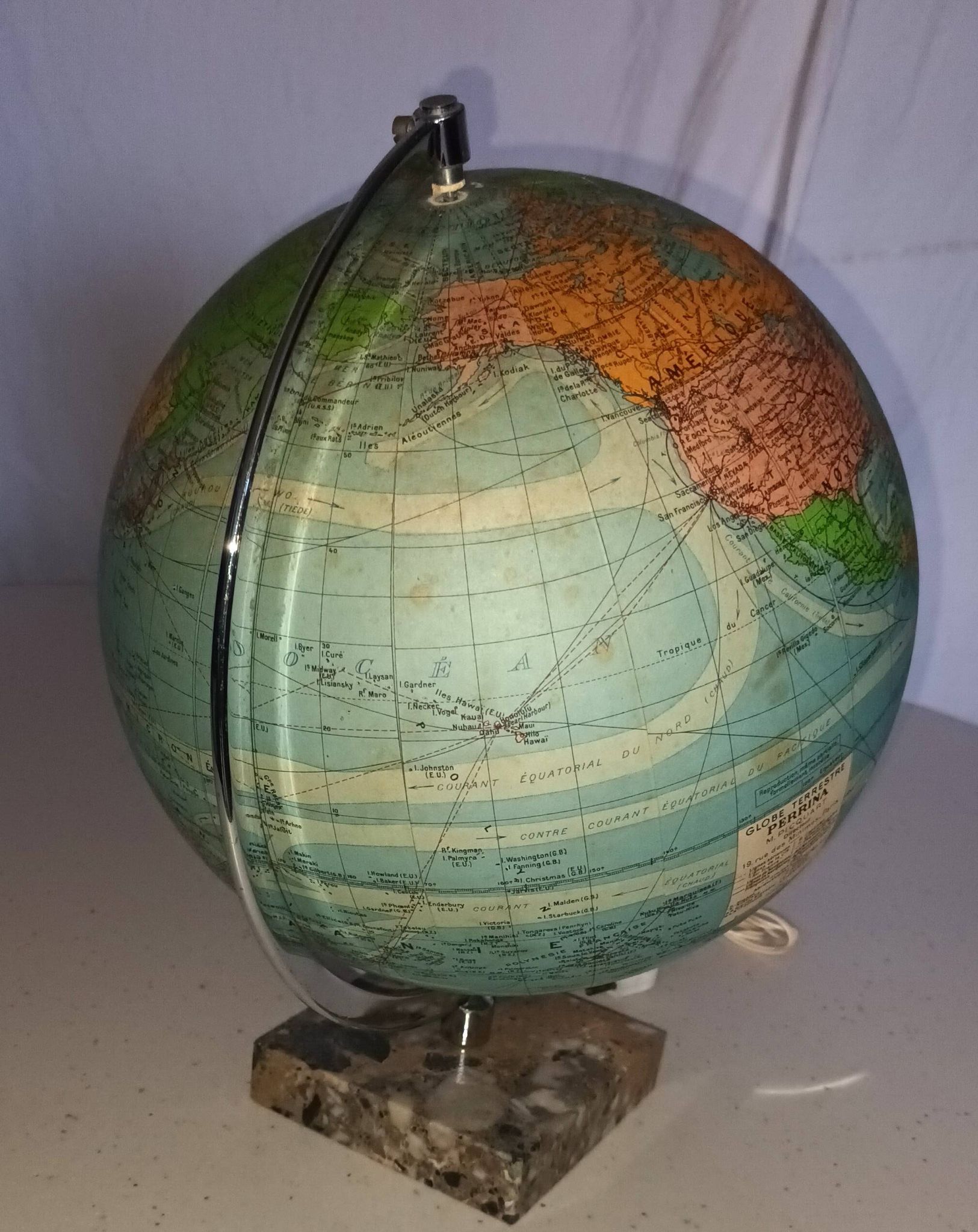 Illuminated terrestrial globe Perrina from the 1950s/60s.