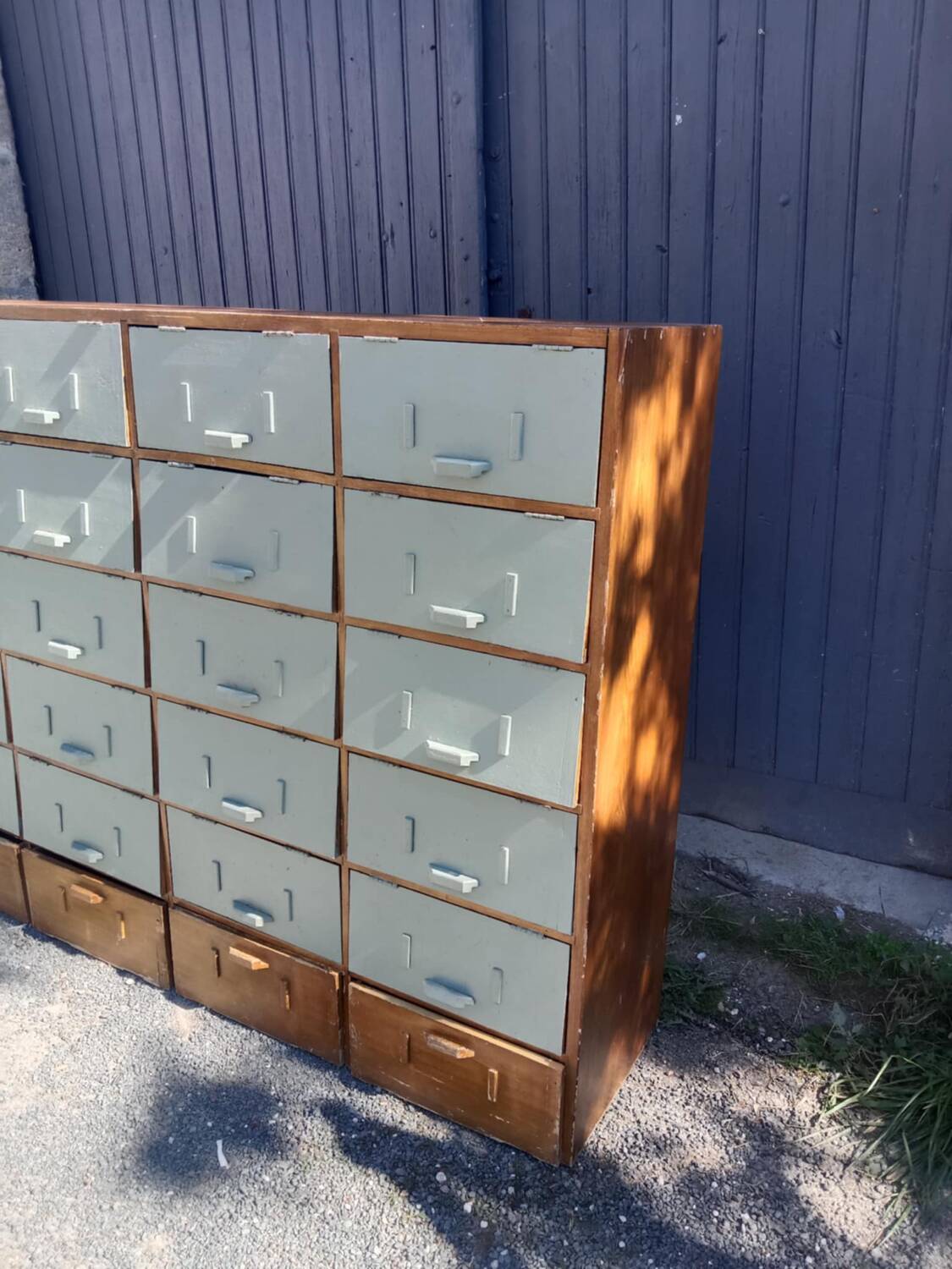 Workshop furniture lockers