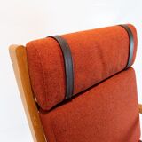 Armchair by Hans J. Wegner and Getama from the 1960s