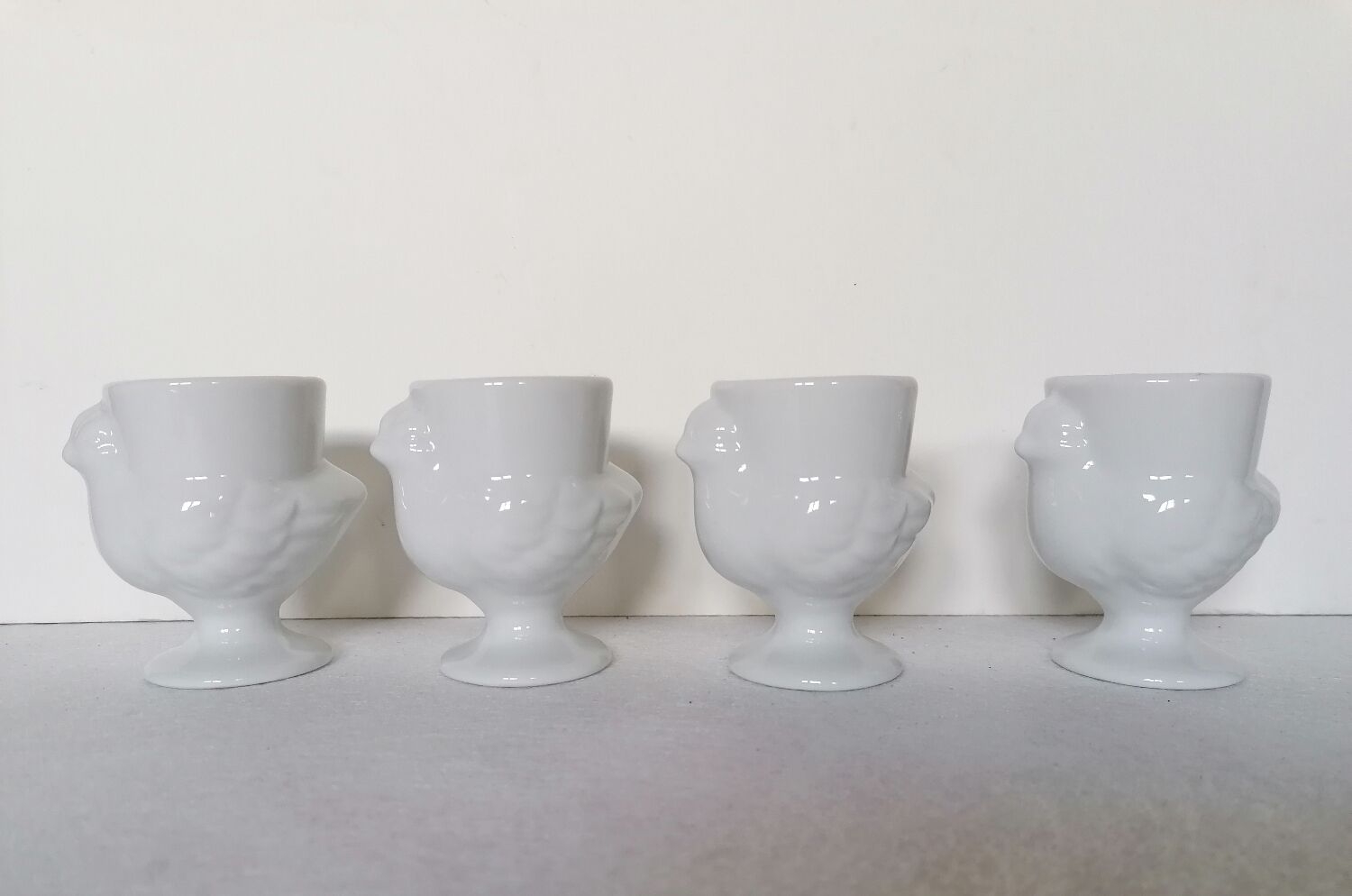 4 coquetiers poule porcelaine blanche