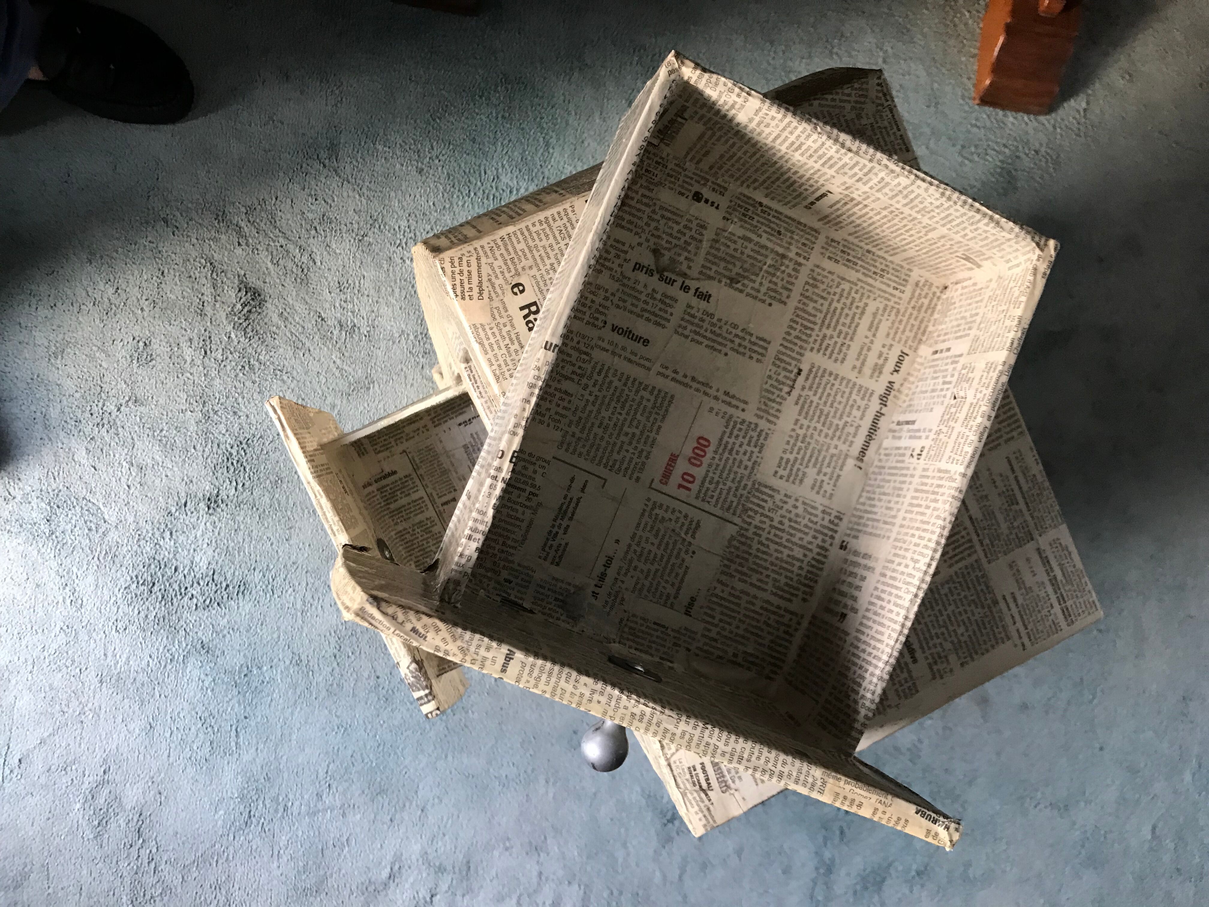 Cardboard chest of drawers