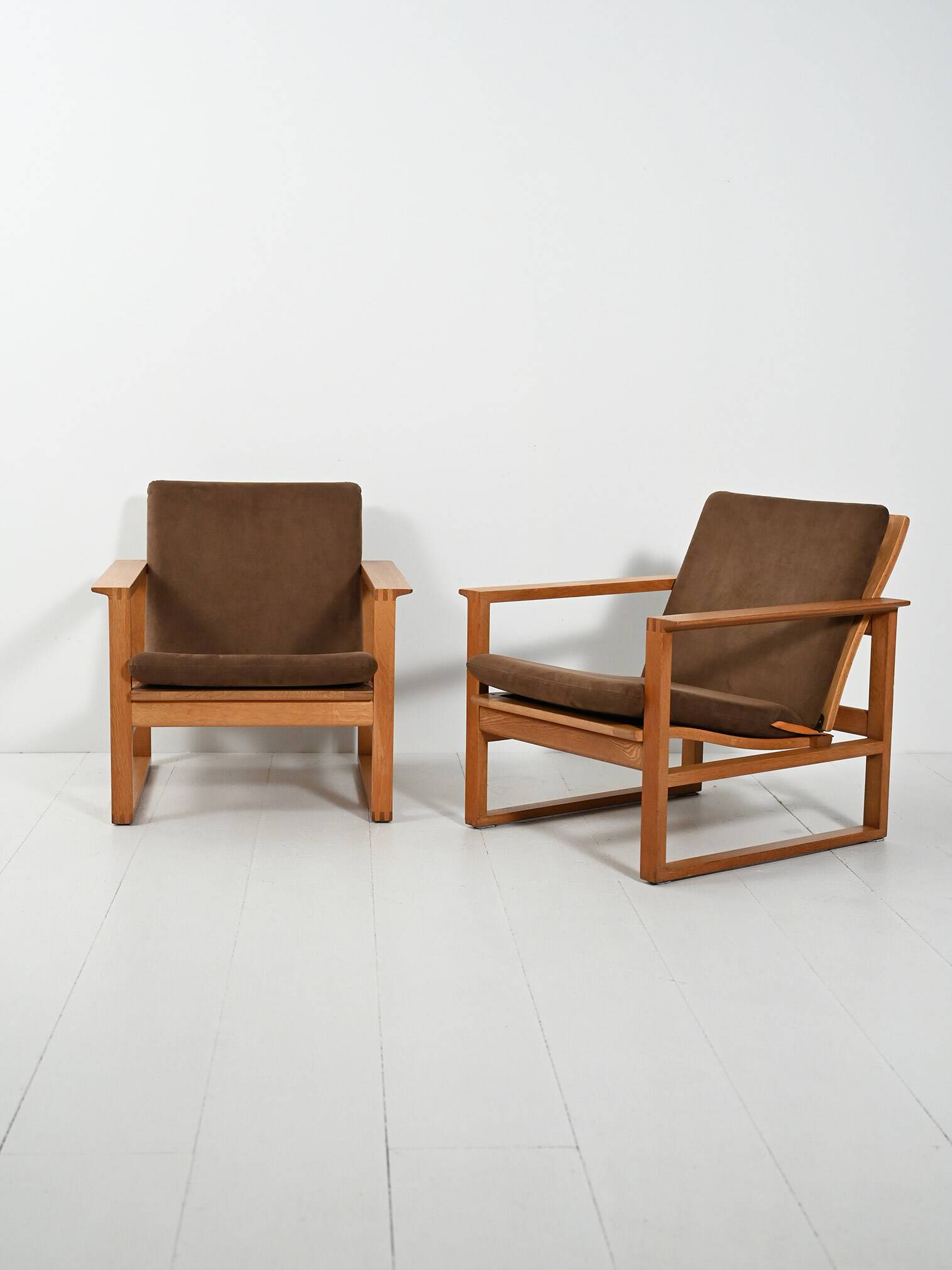 Pair of Børge Mogensen “Runner Chair” Lounge Chairs